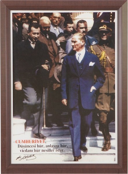 İnter Atatürk Portresi Lamine Çerçeve Duvara Monte 35x50 İNT 824-8L
